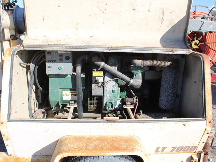 #1038-•-amida-light-tower-image-5