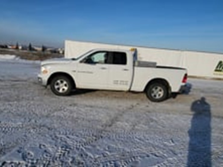 2012-dodge-1500-image-5