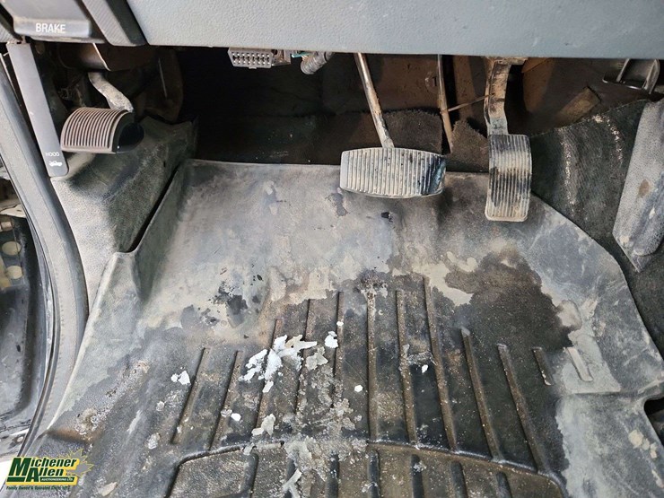 2012-ford-f550-image-24