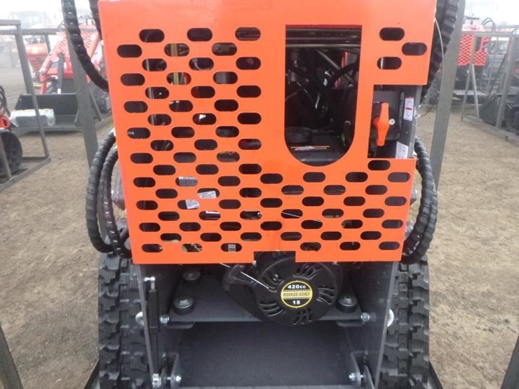 2025-agt-ysrt14-skid-steer-track-loader-image-15