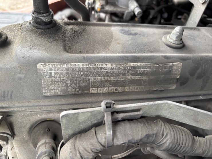 2006-toyota-7fgcu20-image-36
