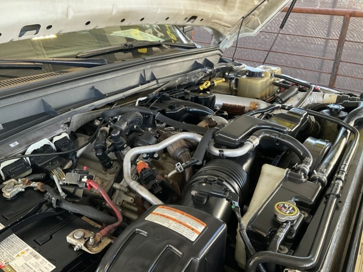 2015-ford-f550-image-14