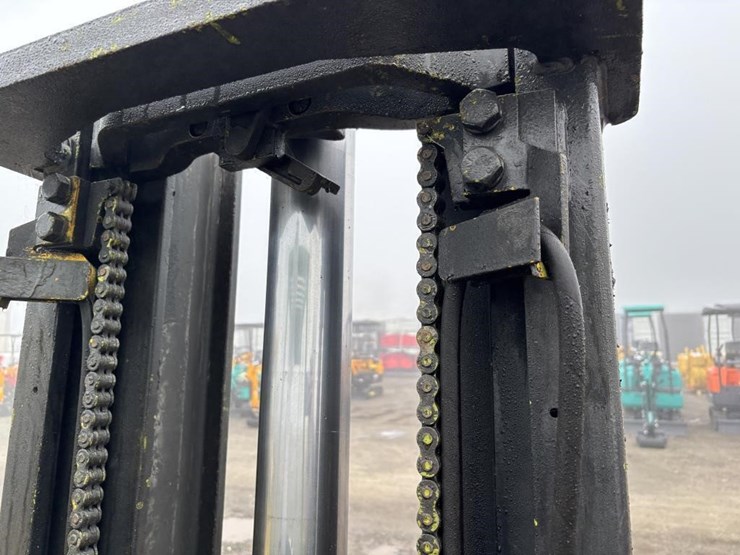 clark-c500-forklift-image-15