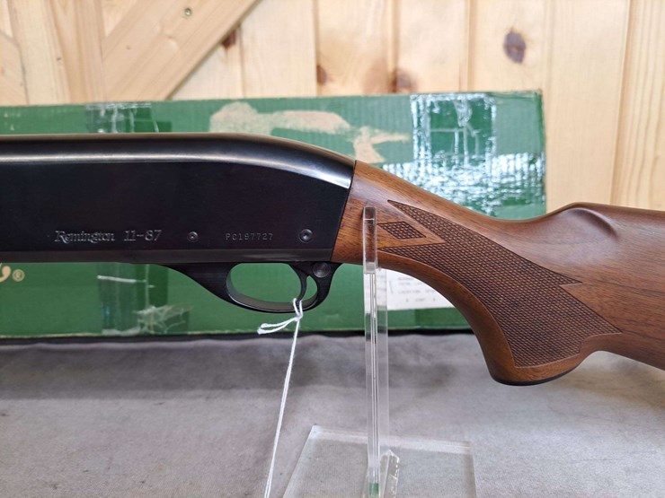 remington-model-11-87-12-gauge-semiauto-shotgun-image-3