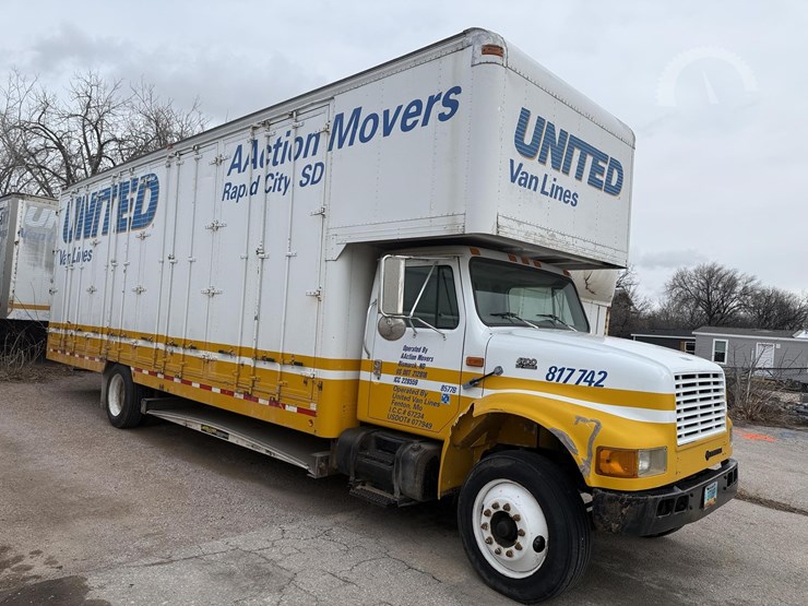 2000-international-4700-image-1