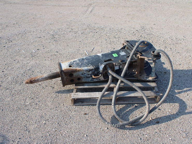 caterpillar-416f2-image-2