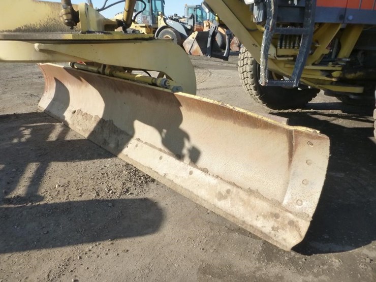 2006-komatsu-gd555-3c-image-24