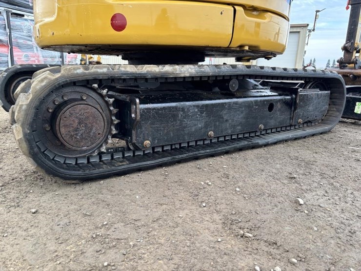 2018-caterpillar-303-image-23