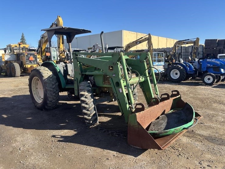john-deere-5410-image-2