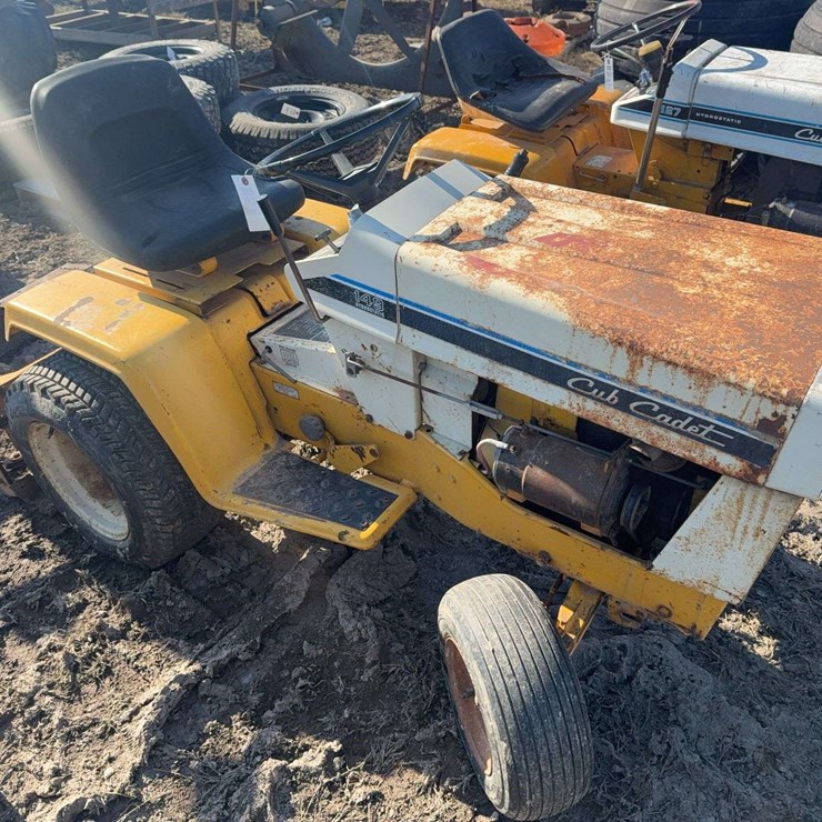 CUB CADET 149