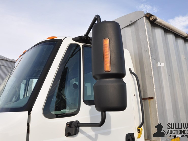 2004-international-durastar-4400-image-9