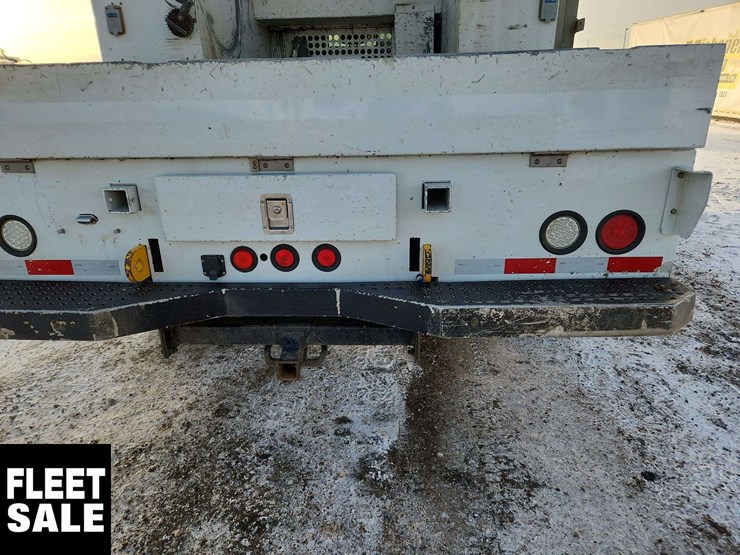 2014-ram-5500-4x4-s/a-service-truck-image-47