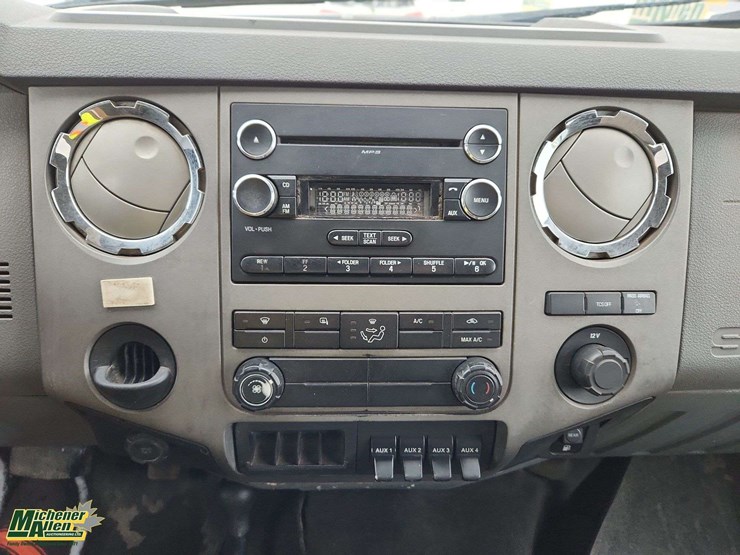 2012-ford-f550-image-22