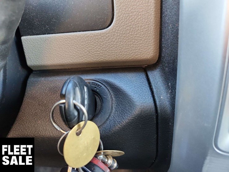 2012-dodge-1500-image-17