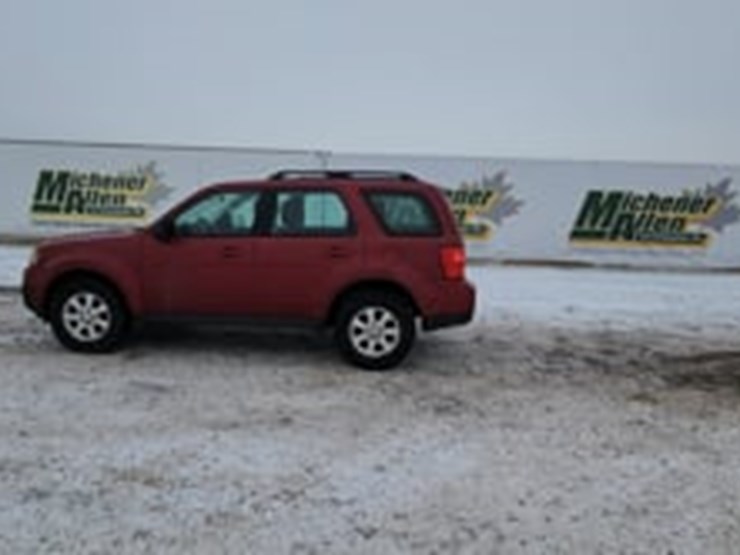 2011-mazda-tribute-image-5