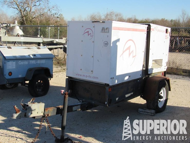 2007-john-deere-b-image-1