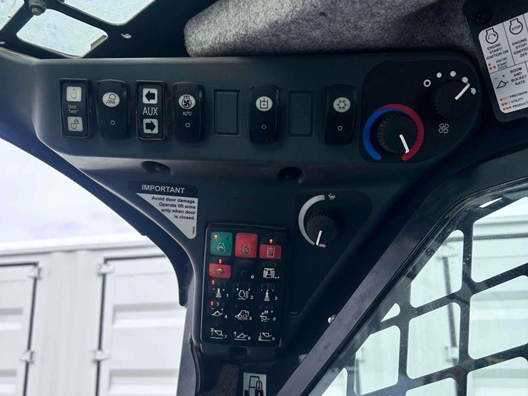 2019-deere-333g-image-19