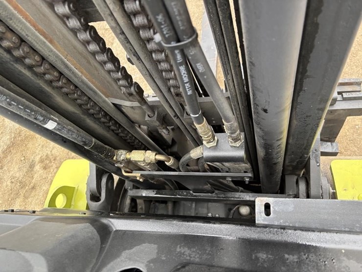 clark-c32cl-image-13