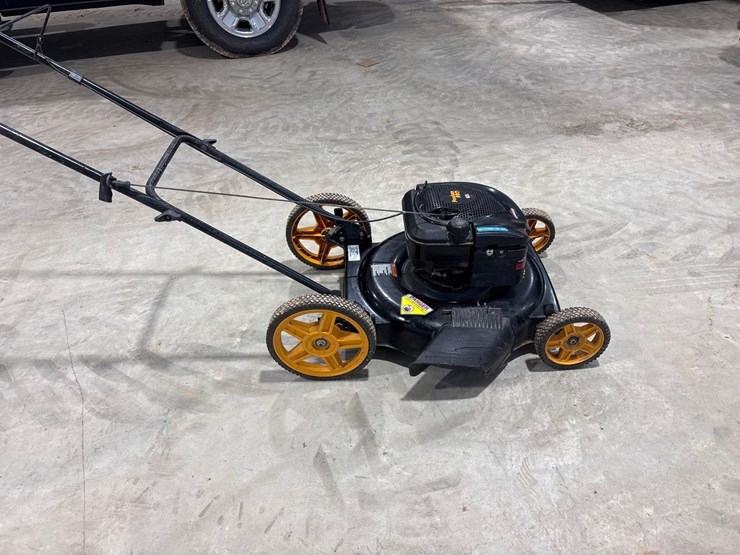 poulan-pro-65-lawnmower-image-3