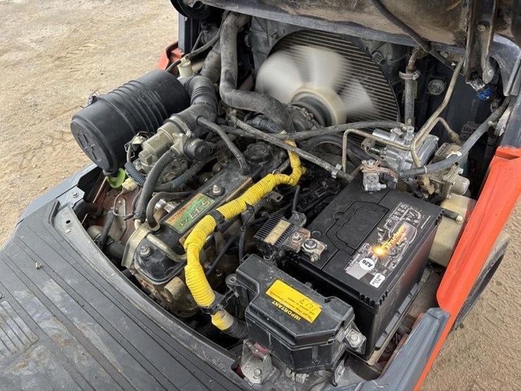 2008-toyota-8fgcu20-image-27