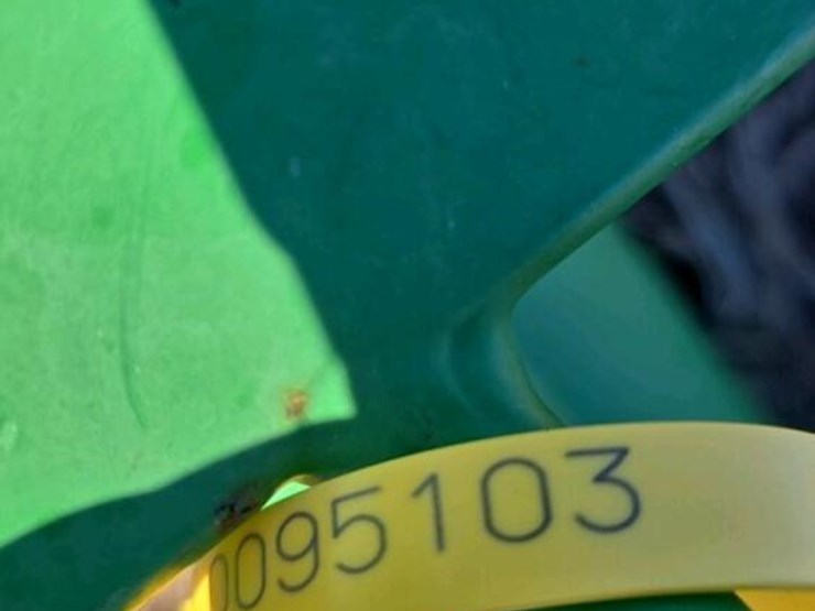 frontier-8-wheel-hay-rake-image-8