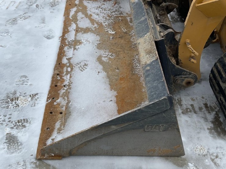 2021-caterpillar-259d3-image-8