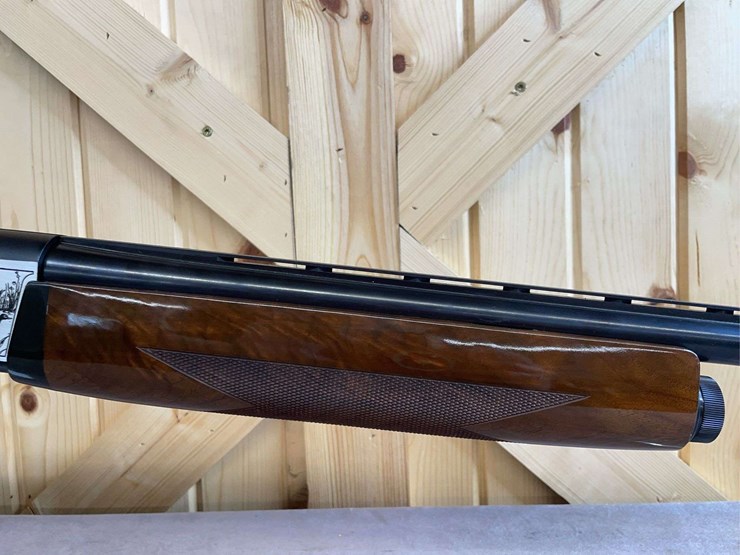 skb-duck-unlimited-12-gauge-semiauto-shotgun-image-5