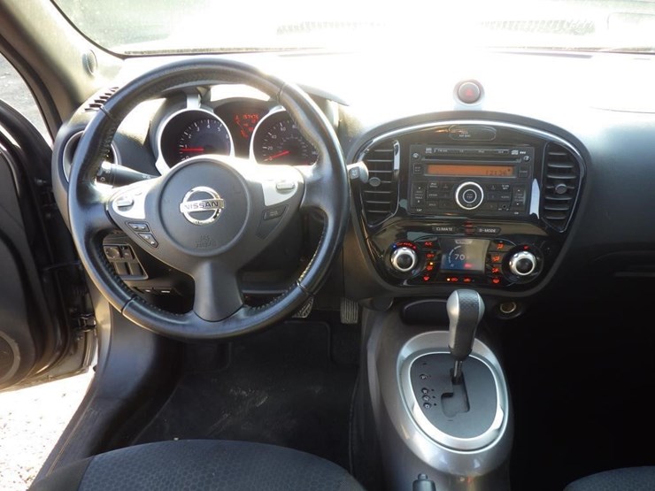2014-nissan-juke-image-9