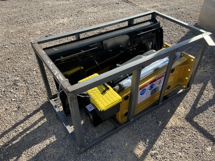 agt-sshh680-hammer-for-skid-steer-image-1