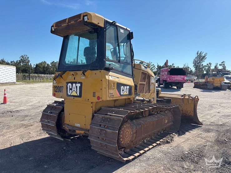 2019-caterpillar-d5k2-lgp-image-3