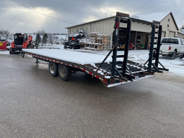(inv.51036)-2017-quality-trailers-vin:-550fp2325hs003863,-18'-plus-4'-dovetail-with-ramps-image-9
