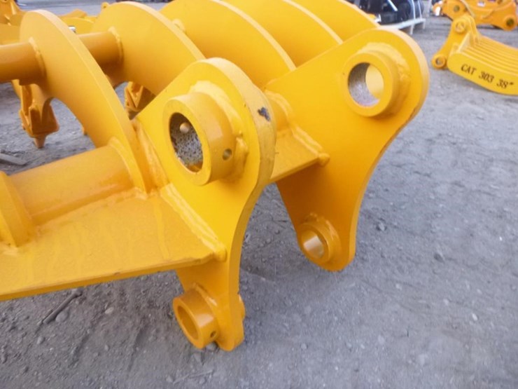 caterpillar-305-image-5