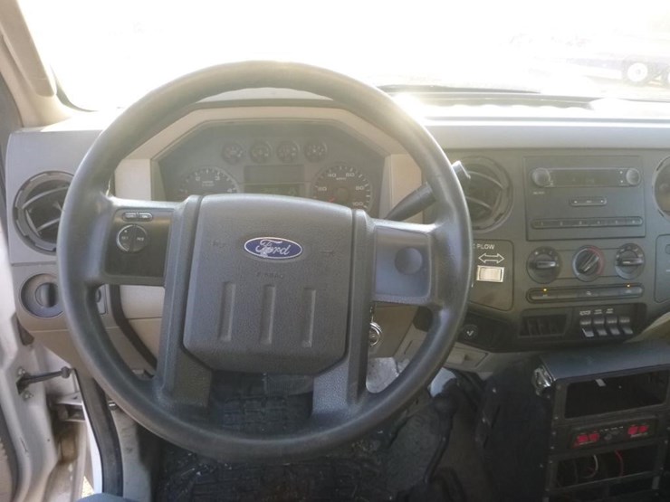 2008-ford-f450-image-15