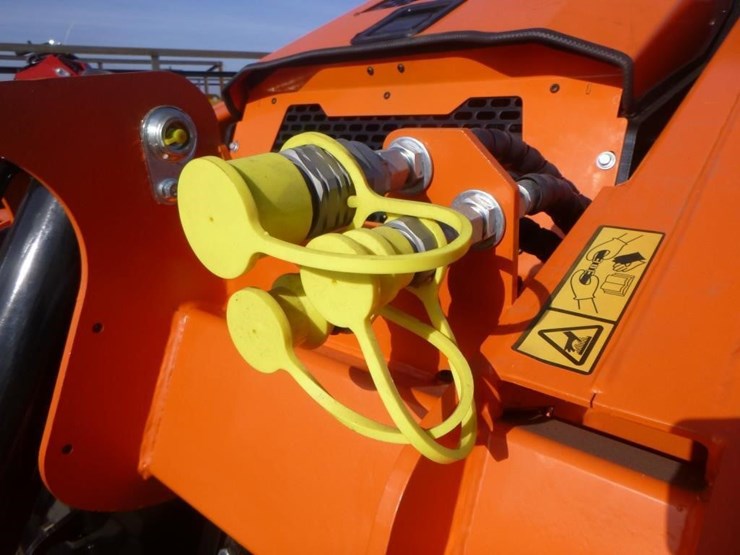 2025-sdlool-v1000-skid-steer-track-loader-image-12