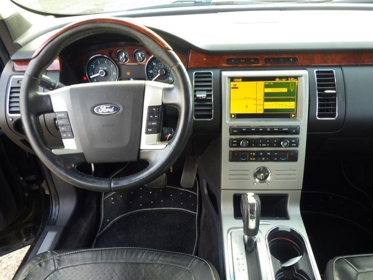 2009-ford-flex-image-9