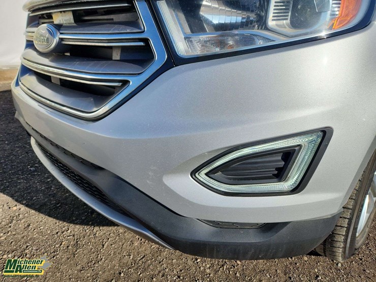 2017-ford-edge-sel-image-31