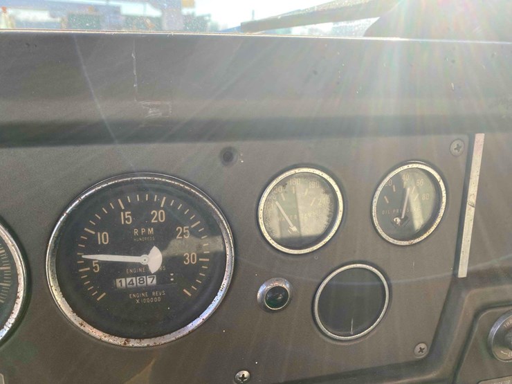 1970-international-2010a-fleetstar-firetruck-image-73