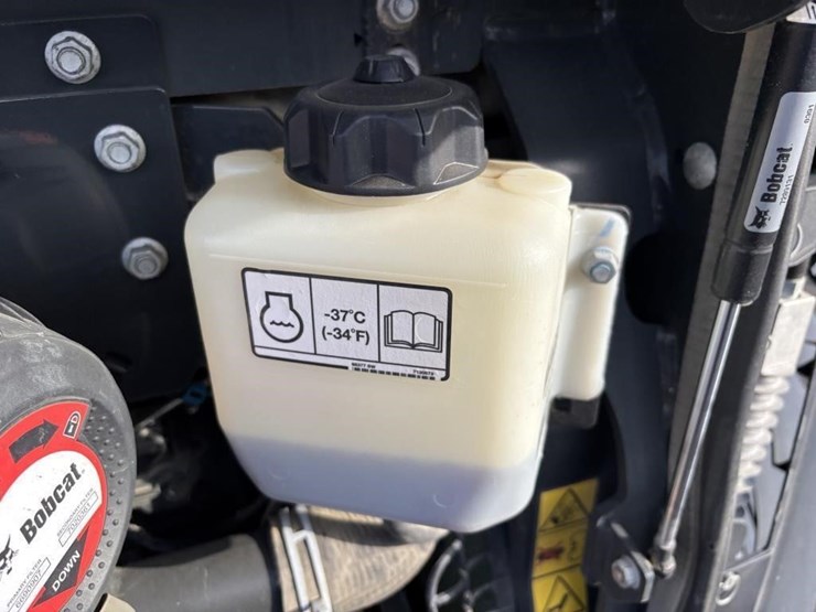 2021-bobcat-e35-image-49