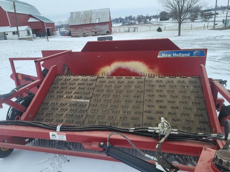 2013-new-holland-h5420-image-12