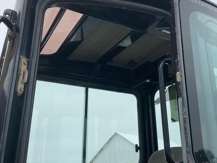 caterpillar-304cr-image-23