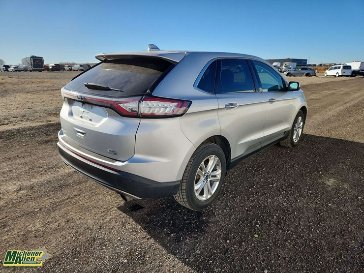 2017-ford-edge-sel-image-4