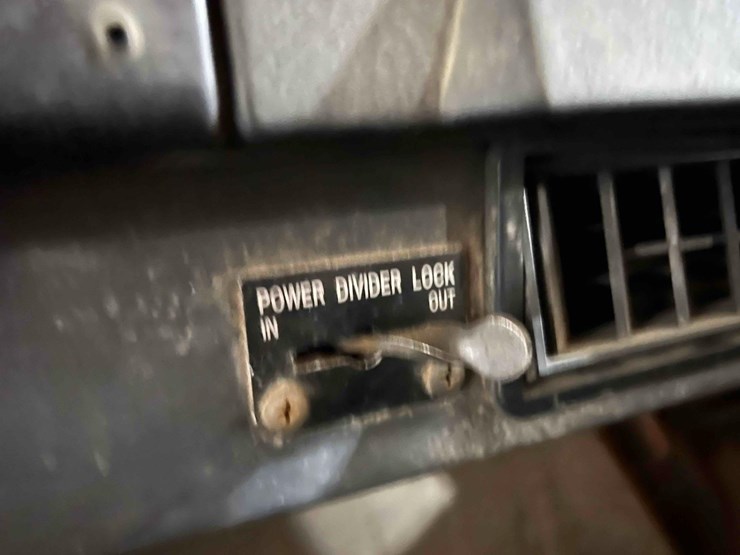 1993-international-254-image-18