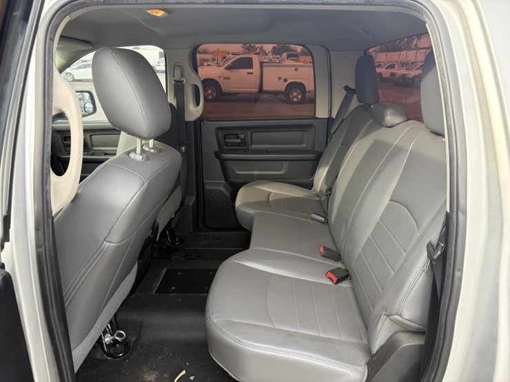 2017-dodge-ram-1500-image-15