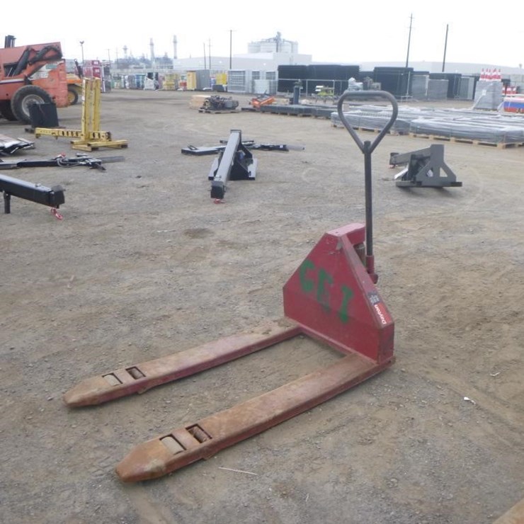 Dayton 3W094B Pallet Jack