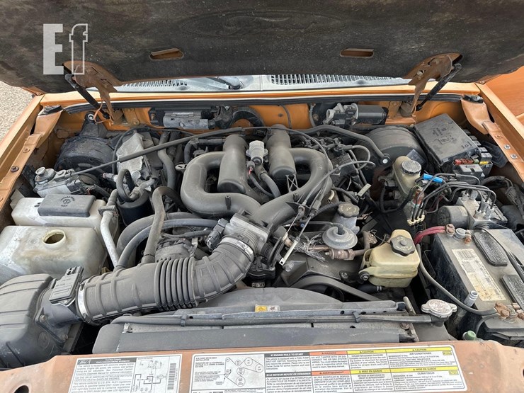 2001-ford-explorer-sport-trac-image-17