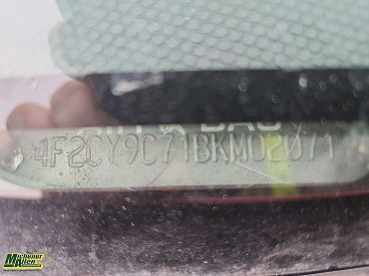 2011-mazda-tribute-image-44