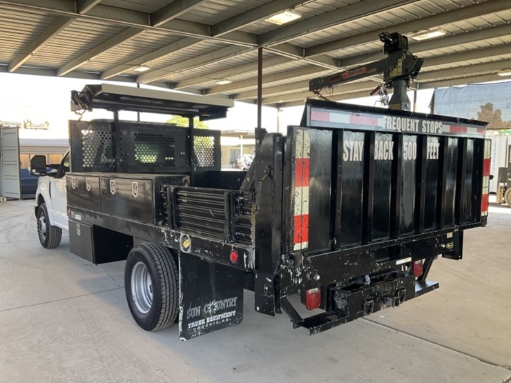 2017-ford-f350-image-5