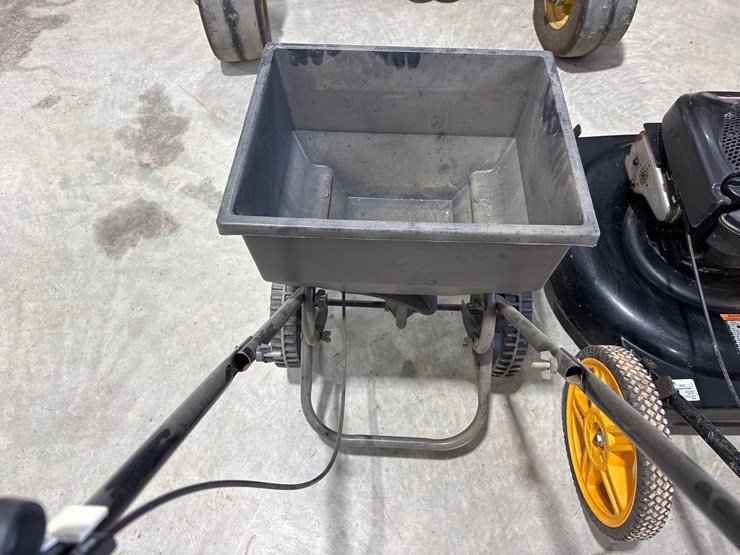 poulan-pro-65-lawnmower-image-9