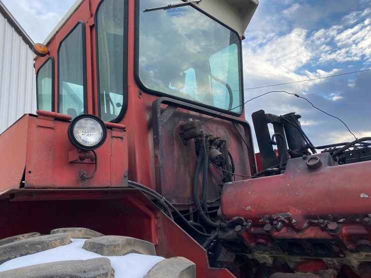 international-4568-project-tractor-image-26