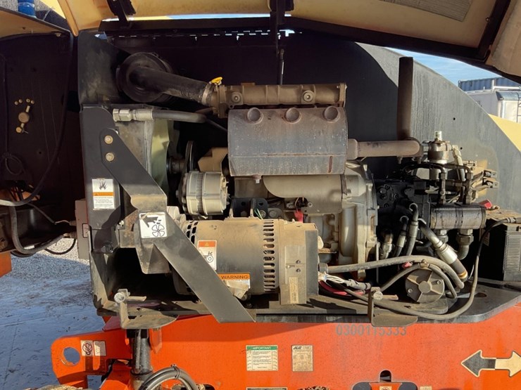 2007-jlg-400s-image-12